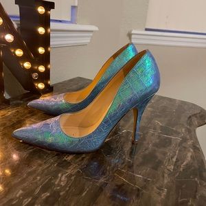 Kate Spade
Blue Hologram Licorice Pumps 8
